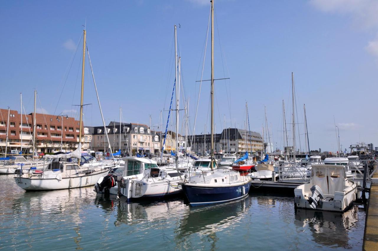 Dos à La Marina - Proche De La Appartement